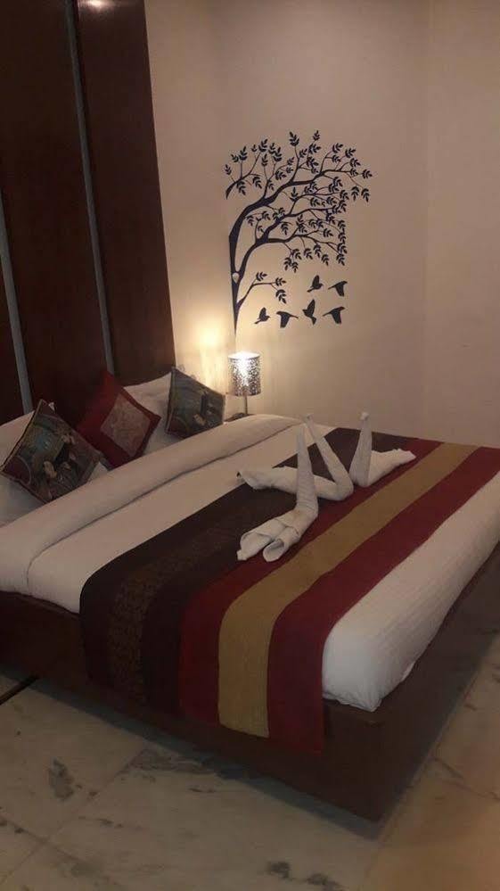 Hotel Namaskar Amritsar Esterno foto